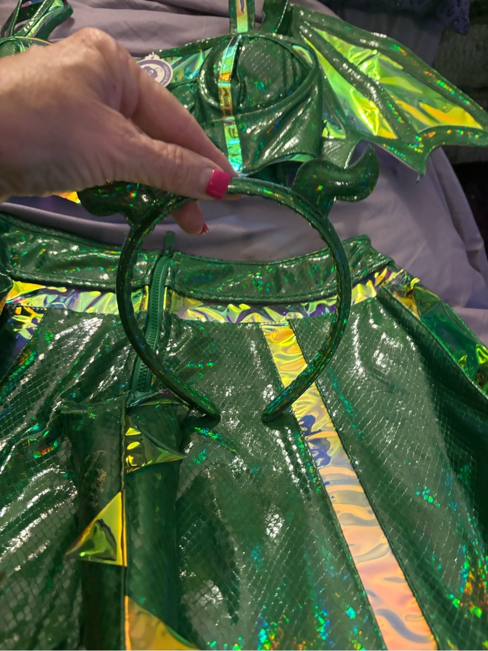 Green Dragon Wings Costume Set for women’s- Shiny Two-Piece - Picture 3 of 8